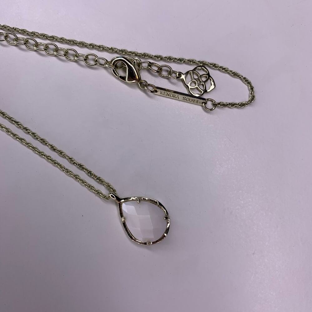 Kendra Scott Necklace - Picture 2 of 4